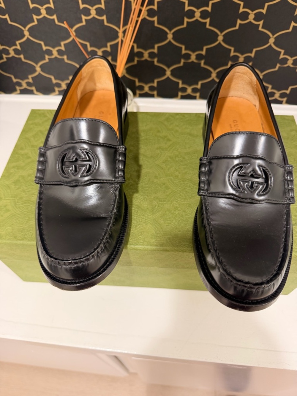Gucci Black Leather Women’s Logo Penny Loafers